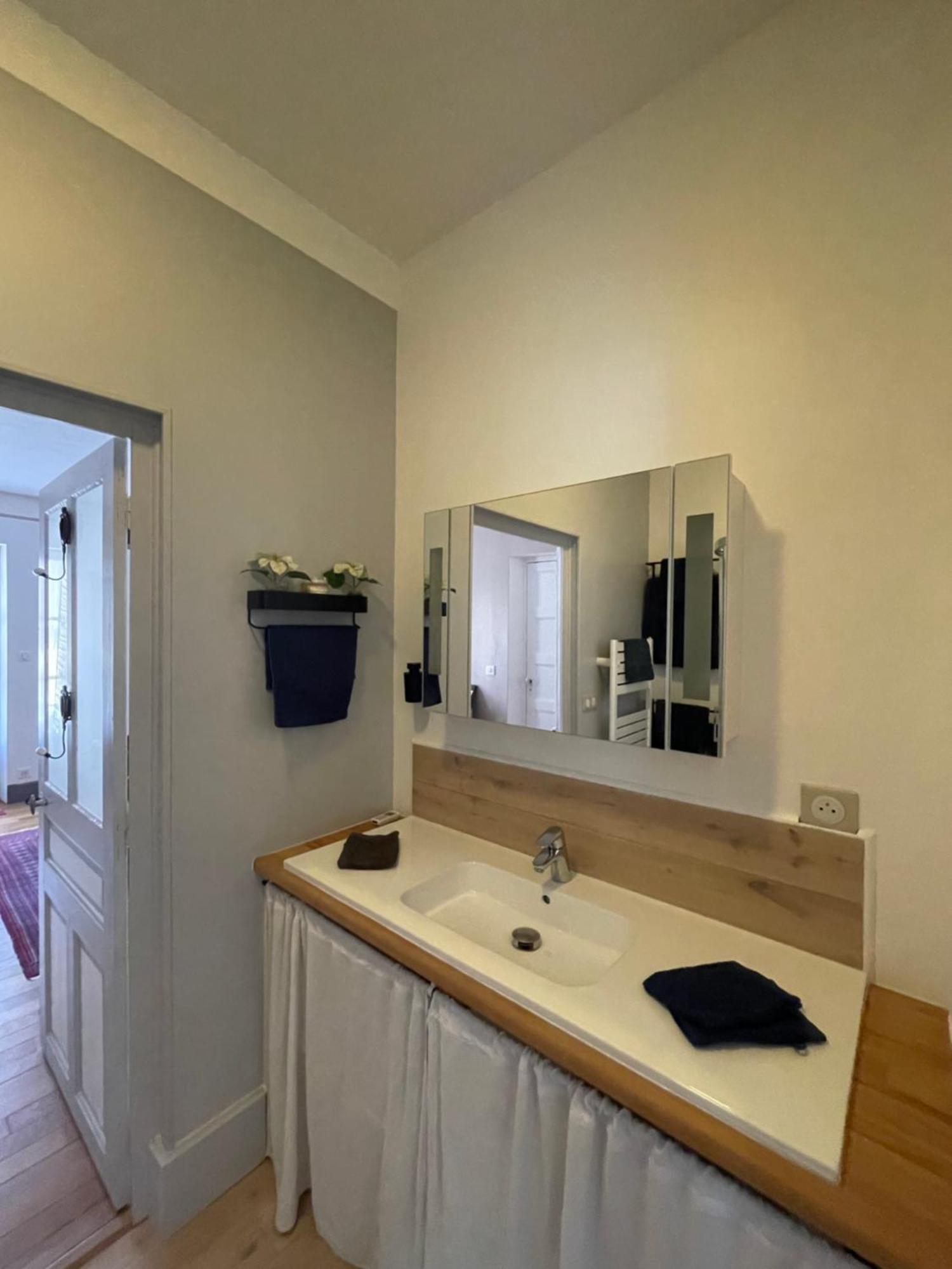 Logis Saint Vivant Volnay  Eksteriør billede